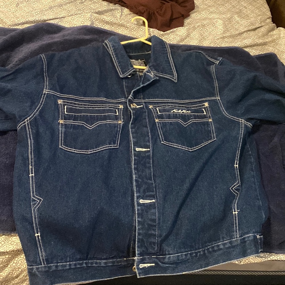 brand new jean jacket, only worn twice!!